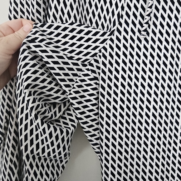 Talbots Blue White Harlequin Print Pull-On Wide Leg Casual Pants Womens Size 16W - Picture 6 of 8